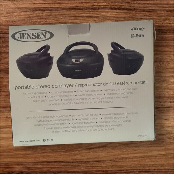 Jensen CD-475 Portable CD Player with AM/FM Stereo Radio Color Black - Picture 2 of 3
